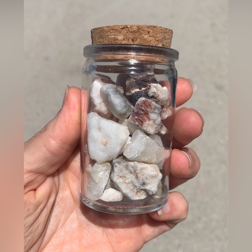 Quartz Crystal Jar β’ Arizona Rocks - Picture 7 of 8